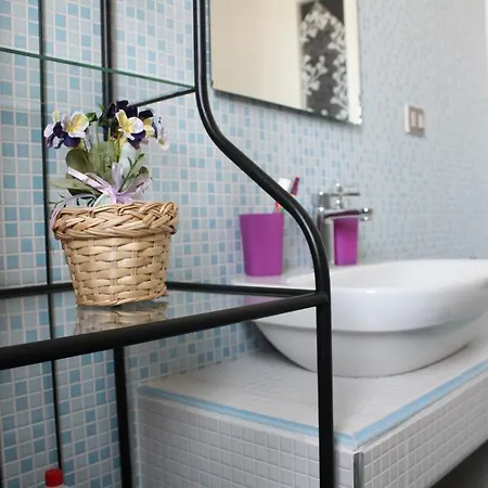 Apartment Via Quartini