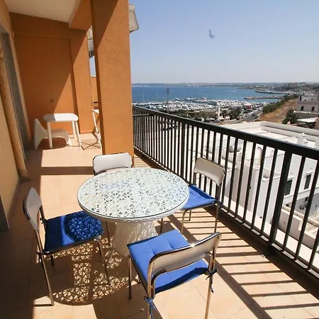 Apartment Via Quartini *